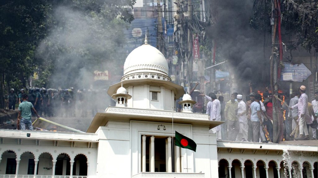 Bangladesh Supreme Court Eliminates Most Government Job Quotas Amid Protests