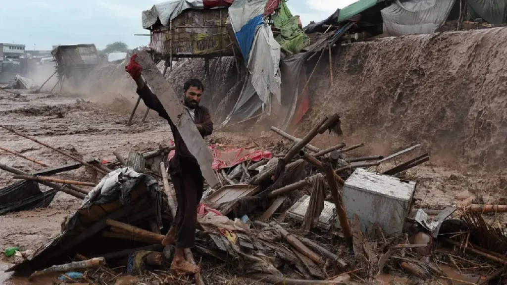 KPK's Roof Collapse Becomes a Tragedy Heavy Rain Kills Twelve Members of One Family