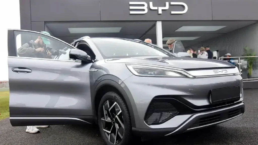 Image of BYD electric vehicles in a showroom