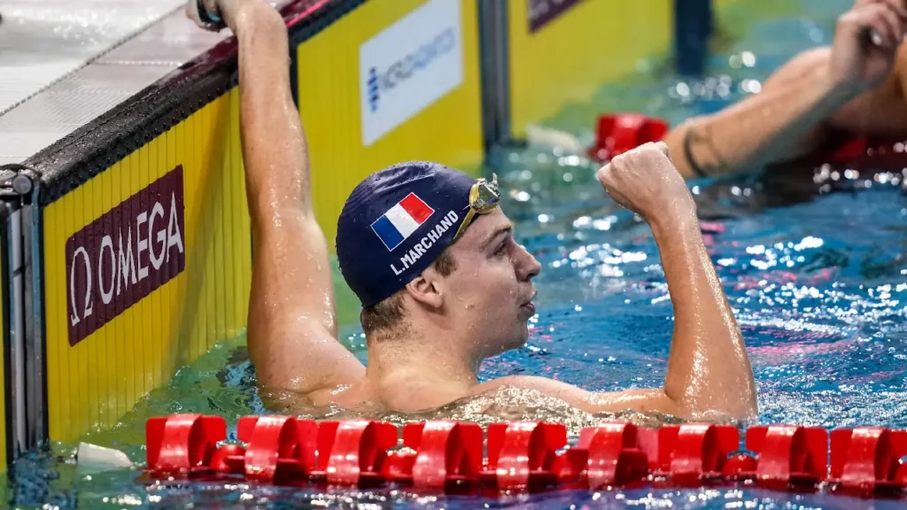 Duncan Scott racing in the 200m IM