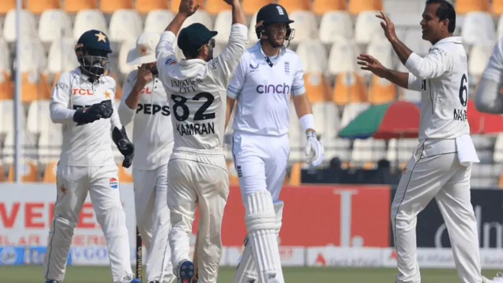 Image of Noman Ali celebrating a wicket