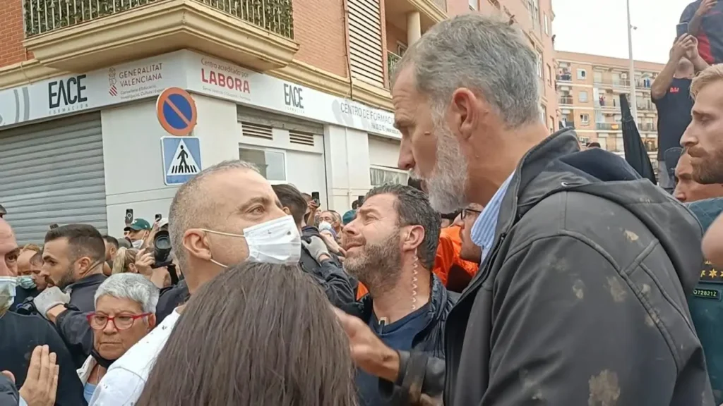 King Felipe and Queen Letizia face protests in flood-hit Valencia