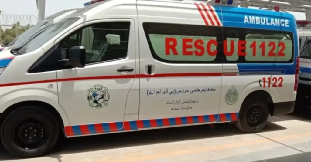 Karachi, elevator accident, child death, rescue operation, tragic accident