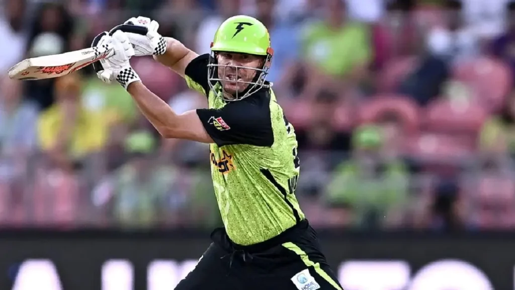 David Warner bat break incident, Big Bash League 2025, Warner head injury, BBL viral moment, David Warner bizarre cricket incident, Sydney Thunder BBL