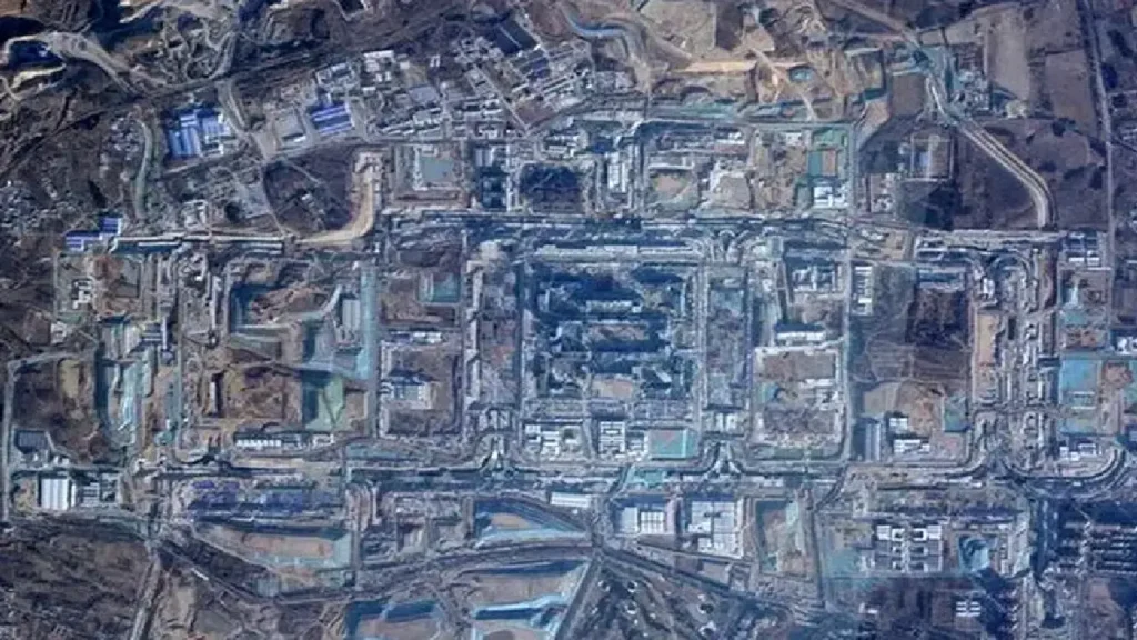 China military command center, Beijing Military City, China nuclear warfighting, Pentagon-sized military base, China military expansion